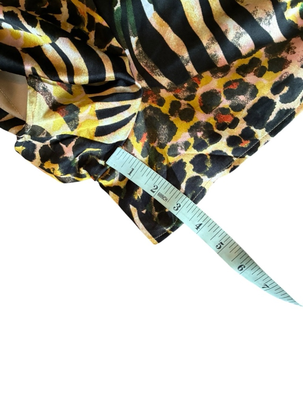 Goodtime U.S.A. mixed animal print long sleeve romper NEW - Picture 13 of 13